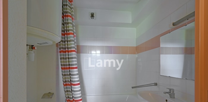 Image 3 sur 8 - Appartement  ·  Vente · Nimes (30000) · 1 pièce · 21m²