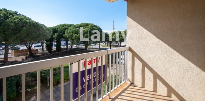 Image 1 sur 10 - Appartement  ·  Vente · Le Grau Du Roi (30240) · 2 pièces · 35m²