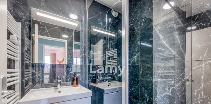 Image 13 sur 19 - Appartement  ·  Vente · Bordeaux (33200) · 5 pièces · 109m²