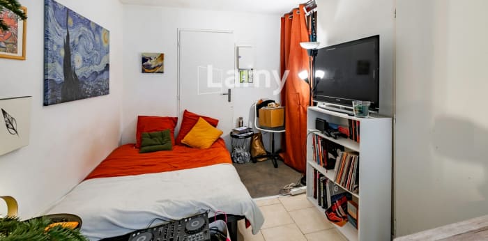 Image 12 sur 13 - Immeuble  ·  Vente · Angouleme (16000) · 86m²