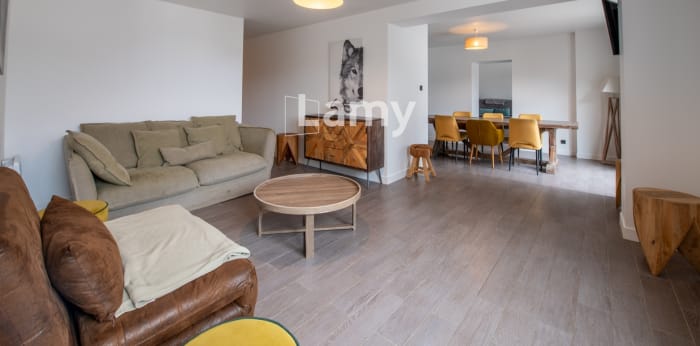 Image 1 sur 10 - Appartement  ·  Vente · Les Deux Alpes (38860) · 7 pièces · 118m²