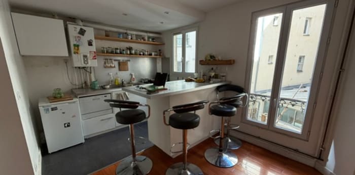 Image 4 sur 12 - Appartement  ·  Vente · Paris (75010) · 3 pièces · 62m²
