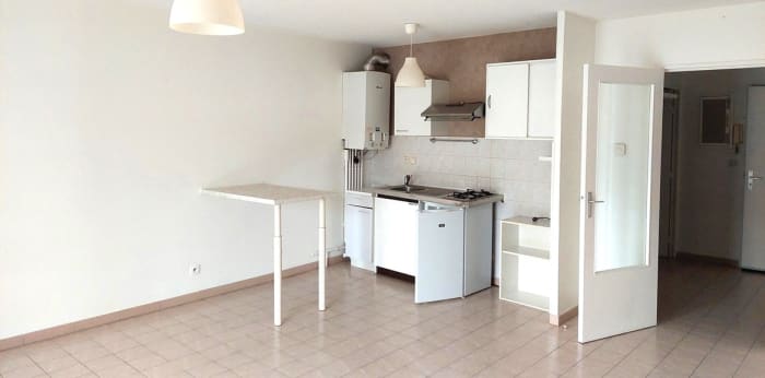 Image 1 sur 6 - Appartement  ·  Vente · Chalon Sur Saone (71100) · 1 pièce · 40m²