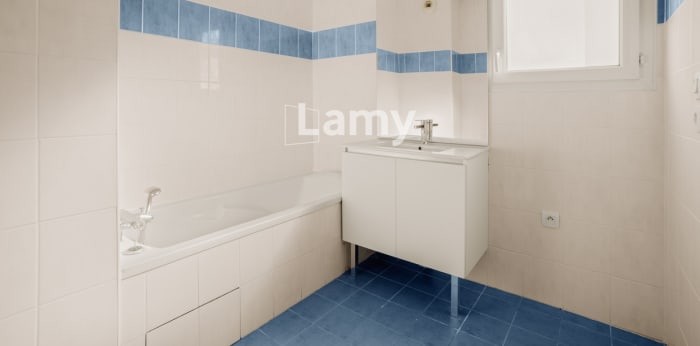 Image 6 sur 11 - Appartement  ·  Vente · Lyon (69009) · 3 pièces · 64m²