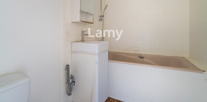 Image 8 sur 10 - Appartement  ·  Vente · Marseille (13010) · 1 pièce · 24m²