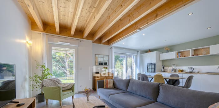 Image 12 sur 16 - Maison/villa  ·  Vente · Annecy (74940) · 5 pièces · 116m²