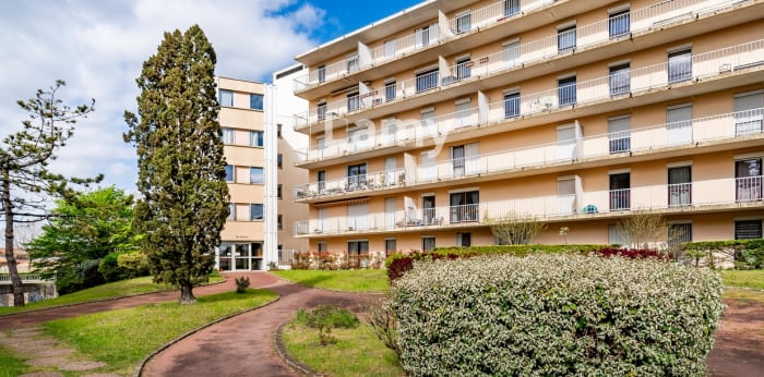 Image 12 sur 12 - Appartement  ·  Vente · Angouleme (16000) · 5 pièces · 90m²