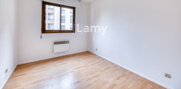 Image 9 sur 10 - Appartement  ·  Vente · Le Bouscat (33110) · 3 pièces · 66m²