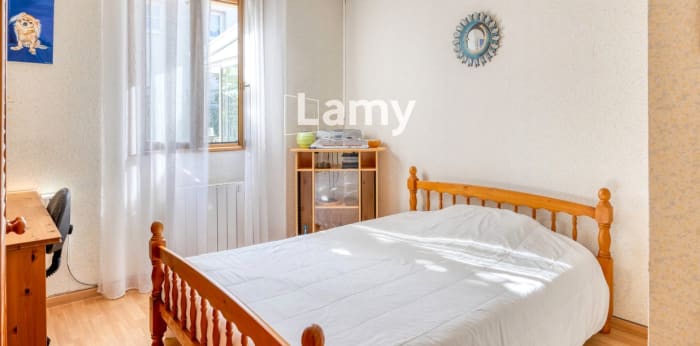 Image 12 sur 17 - Maison/villa  ·  Vente · Bruges (33520) · 5 pièces · 94m²