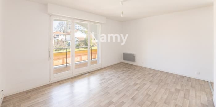 Image 2 sur 8 - Appartement  ·  Vente · Bayonne (64100) · 1 pièce · 29m²