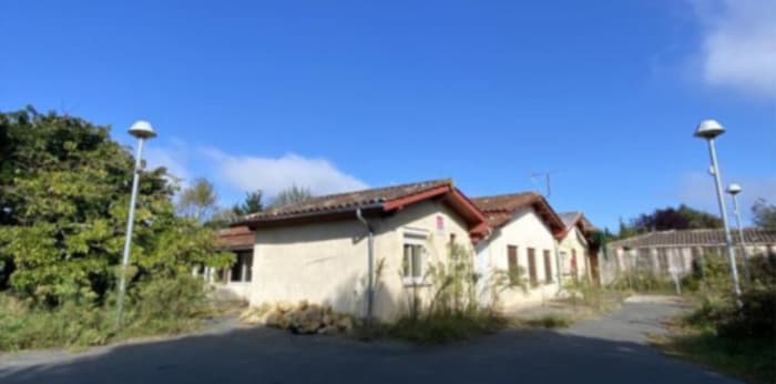 Image 1 sur 2 - Terrain  ·  Vente · Le Taillan Medoc (33320) · 1571m²