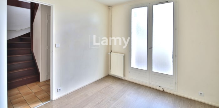 Image 5 sur 10 - Maison/villa  ·  Vente · Jouy Le Moutier (95280) · 6 pièces · 100m²