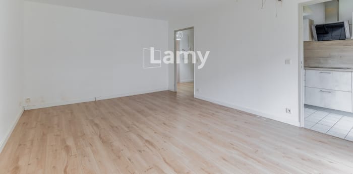 Image 4 sur 11 - Appartement  ·  Vente · Lille (59800) · 3 pièces · 67m²