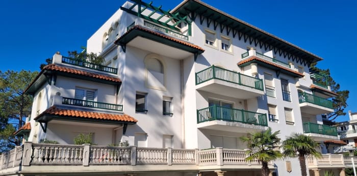 Image 1 sur 8 - Appartement  ·  Vente · Biarritz (64200) · 2 pièces · 44m²