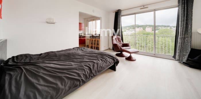 Image 1 sur 6 - Appartement  ·  Vente · Vandoeuvre Les Nancy (54500) · 1 pièce · 40m²
