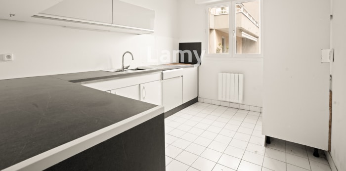Image 3 sur 9 - Appartement  ·  Vente · Lyon (69003) · 2 pièces · 51m²