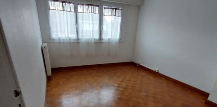 Image 8 sur 10 - Maison/villa  ·  Vente · Valenciennes (59300) · 5 pièces · 121m²