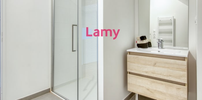 Image 11 sur 15 - Appartement  ·  Vente · Vannes (56000) · 3 pièces · 75m²