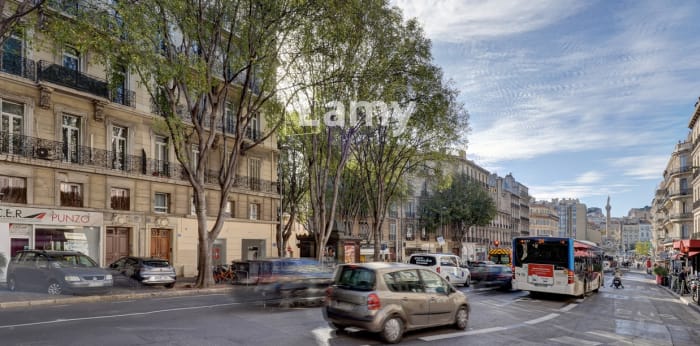 Image 2 sur 12 - Local  ·  Vente · Marseille (13006) · 2 pièces · 46m²