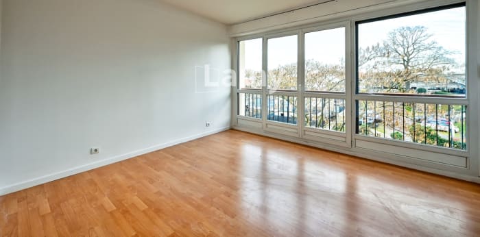 Image 2 sur 15 - Appartement  ·  Vente · Chambourcy (78240) · 5 pièces · 124m²
