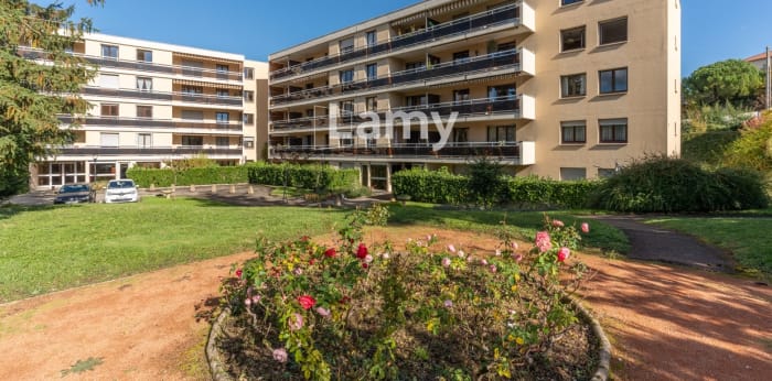 Image 1 sur 8 - Appartement  ·  Vente · Oullins Pierre Benite (69600) · 2 pièces · 60m²