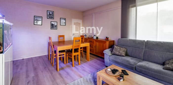 Image 2 sur 10 - Appartement  ·  Vente · Angouleme (16000) · 4 pièces · 77m²