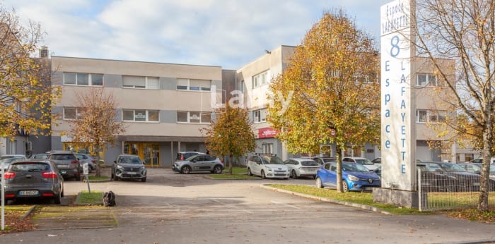 Image 1 sur 8 - Local  ·  Vente · Besancon (25000) · 1 pièce · 23m²