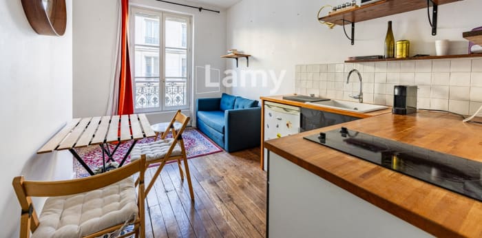 Image 1 sur 11 - Appartement  ·  Vente · Paris (75018) · 2 pièces · 27m²