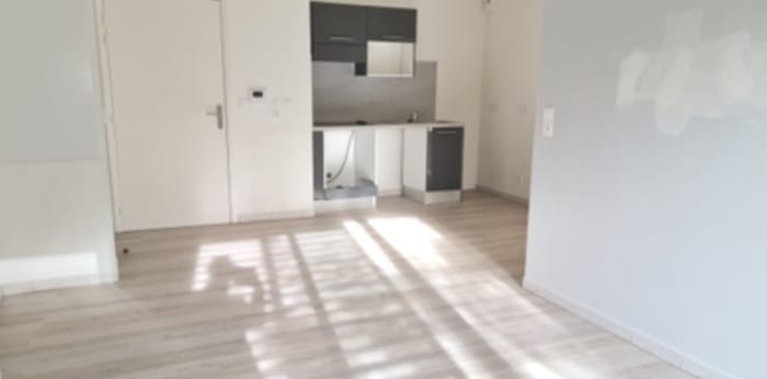 Image 2 sur 7 - Appartement  ·  Vente · Frejus (83600) · 3 pièces · 58m²