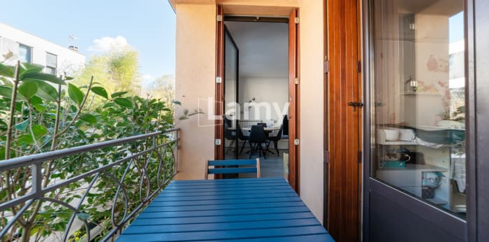 Image 2 sur 8 - Appartement  ·  Vente · Aix En Provence (13100) · 3 pièces · 57m²