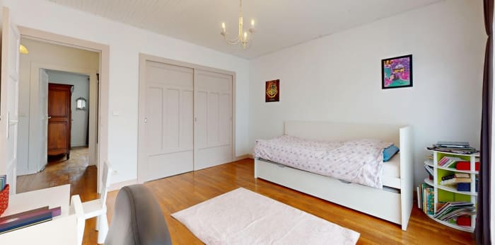 Image 11 sur 17 - Maison/villa  ·  Vente · Vesoul (70000) · 7 pièces · 155m²