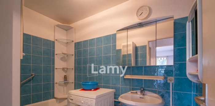 Image 8 sur 10 - Appartement  ·  Vente · St Raphael (83700) · 3 pièces · 80m²