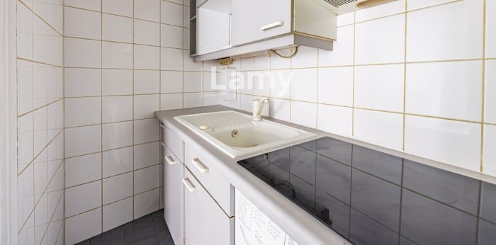 Image 5 sur 10 - Appartement  ·  Vente · Paris (75019) · 2 pièces · 34m²