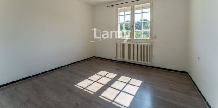 Image 10 sur 16 - Maison/villa  ·  Vente · Ales (30100) · 5 pièces · 126m²