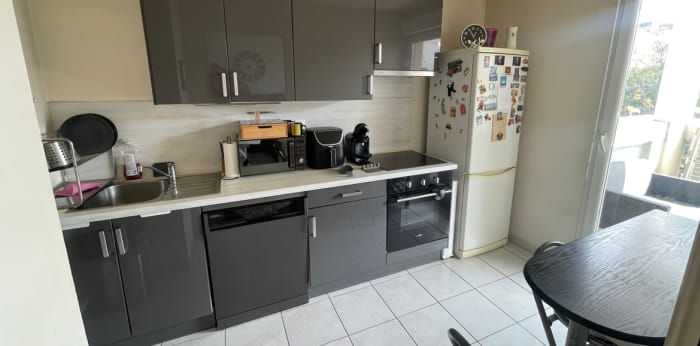 Image 7 sur 12 - Appartement  ·  Vente · Marseille 09 (13009) · 3 pièces · 65m²