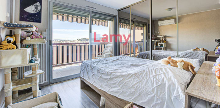 Image 5 sur 8 - Appartement  ·  Vente · Nice (06200) · 3 pièces · 61m²