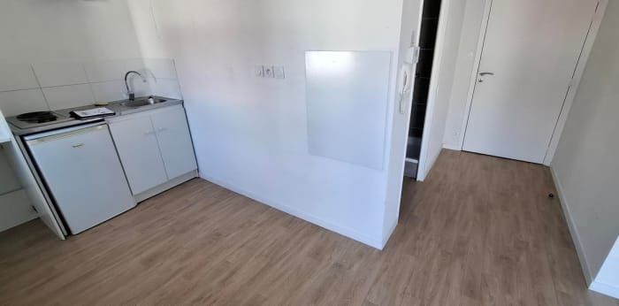 Image 7 sur 8 - Appartement  ·  Vente · Auray (56400) · 1 pièce · 22m²