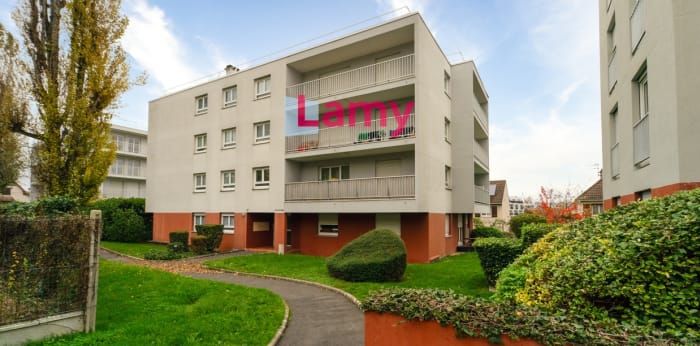 Image 1 sur 7 - Appartement  ·  Vente · Noisy Le Grand (93160) · 3 pièces · 65m²