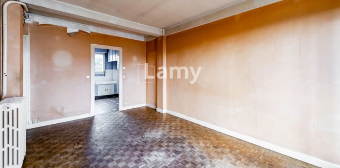 Image 5 sur 9 - Appartement  ·  Vente · Angouleme (16000) · 2 pièces · 45m²