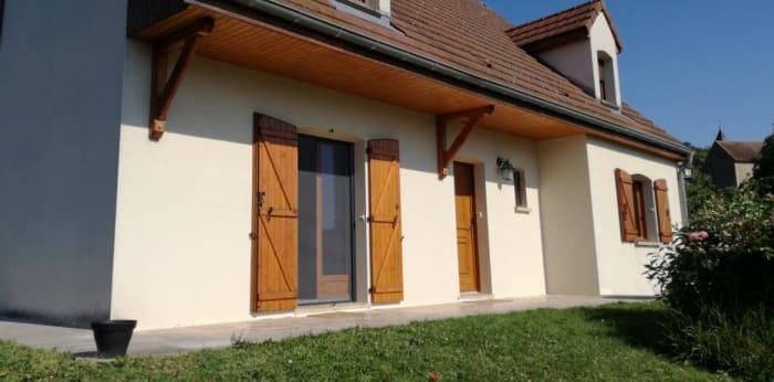 Image 2 sur 16 - Maison/villa  ·  Vente · Montagny Les Buxy (71390) · 7 pièces · 163m²