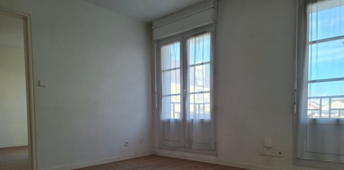 Image 8 sur 12 - Appartement  ·  Vente · Poissy (78300) · 2 pièces · 43m²