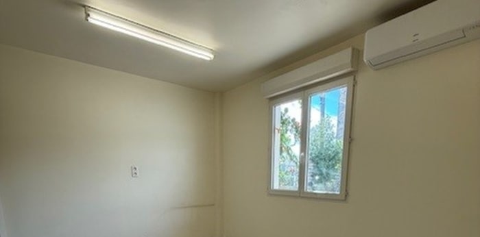 Image 14 sur 21 - Maison/villa  ·  Vente · Salon De Provence (13300) · 6 pièces · 150m²