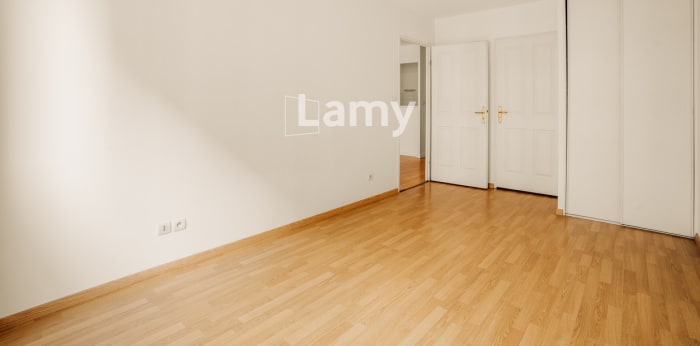 Image 6 sur 8 - Appartement  ·  Vente · Lyon (69008) · 2 pièces · 47m²