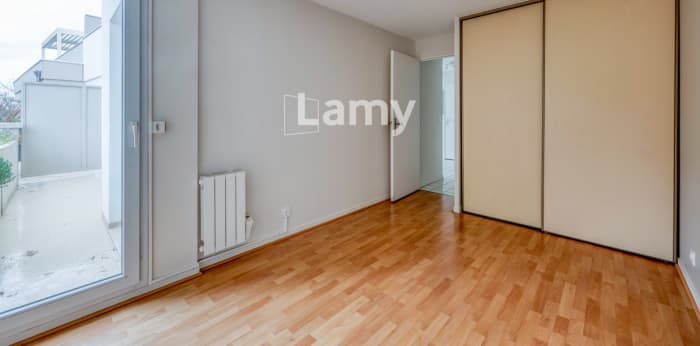 Image 7 sur 13 - Appartement  ·  Vente · Bordeaux (33200) · 2 pièces · 52m²