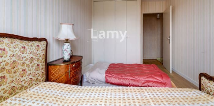 Image 11 sur 16 - Appartement  ·  Vente · Reims (51100) · 4 pièces · 92m²