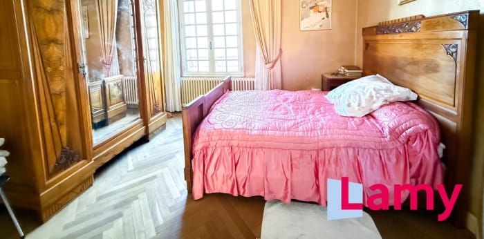 Image 11 sur 20 - Maison/villa  ·  Vente · Toulouse (31400) · 10 pièces · 204m²