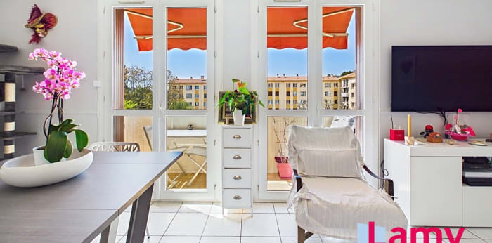 Image 1 sur 18 - Appartement  ·  Vente · Aix En Provence (13100) · 4 pièces · 68m²