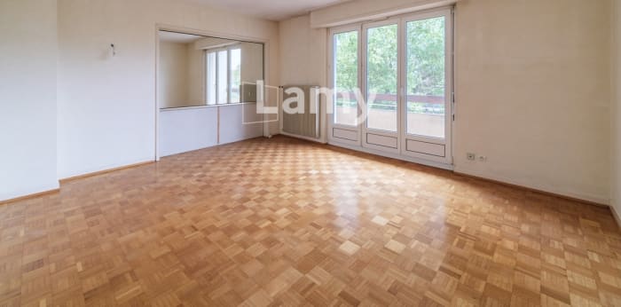 Image 2 sur 9 - Appartement  ·  Vente · Colmar (68000) · 3 pièces · 69m²