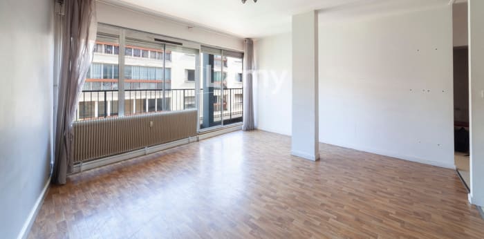 Image 2 sur 9 - Appartement  ·  Vente · Besancon (25000) · 2 pièces · 45m²