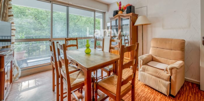 Image 2 sur 6 - Appartement  ·  Vente · Merignac (33700) · 2 pièces · 50m²